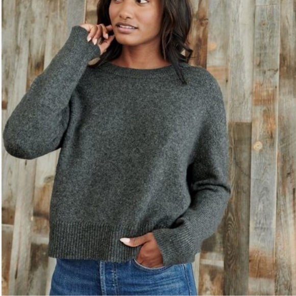 Jenni Kayne Sweaters - Jenni Kayne Atlas Sweater in Charcoal Grey Size Small. NEW